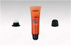 LIPGLOSSTUBE