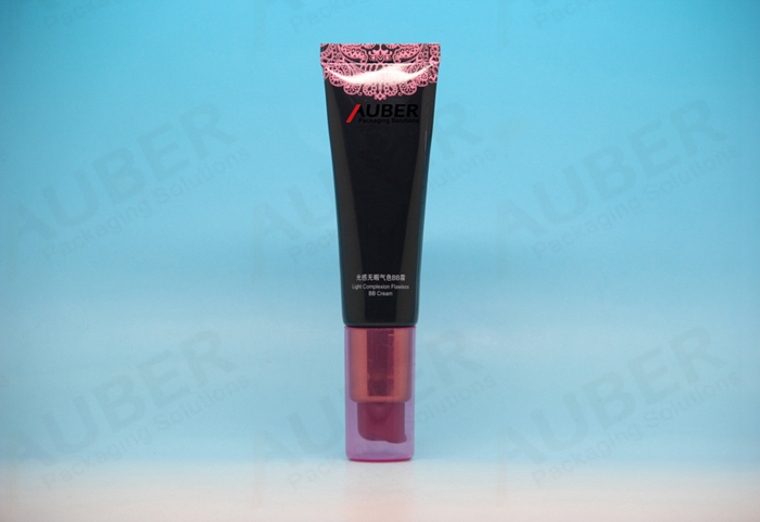 D25mm Mysterious Black Airless Pump Tube with Colored Transparent Cap