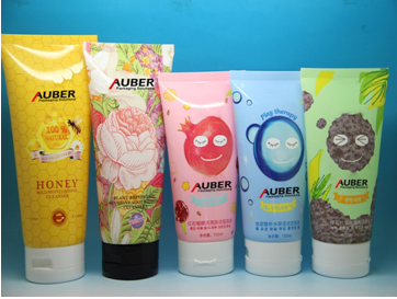 Plastic laminated tube
