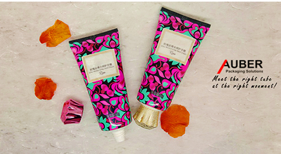 What is the definition of sustainable packaging?