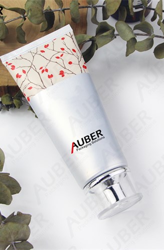 Cosmetic packaging